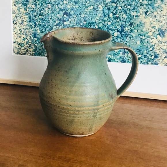 Decorative ceramic stoneware milk jug in green and brown tones - Picture 6 of 6